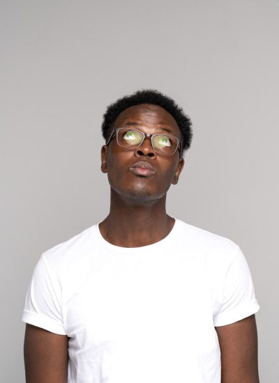 afro-american-man-in-glasses-wear-white-t-shirt-t-2021-08-31-01-06-01-utc.jpg